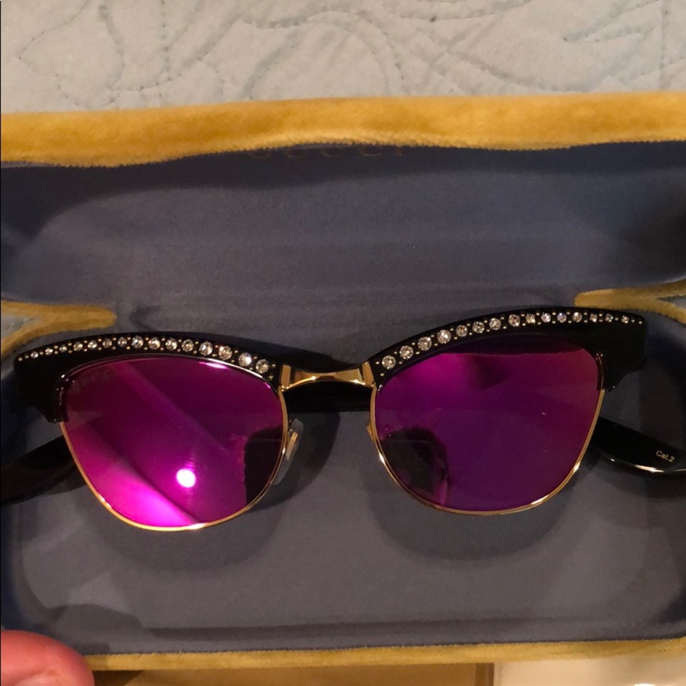 Gucci sunglasses